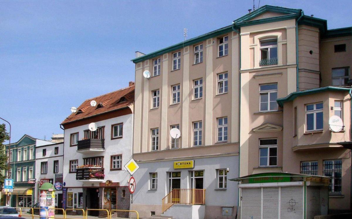 Апартаменти Apartament Magia Miasta Єленя-Ґура Екстер'єр фото