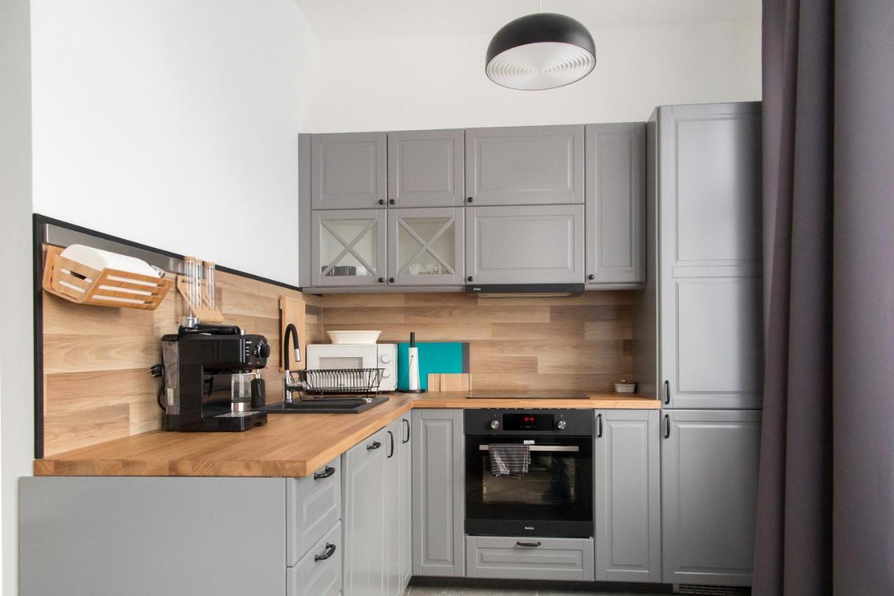 Апартаменти Apartament Magia Miasta Єленя-Ґура Екстер'єр фото