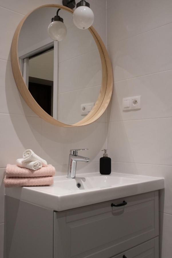 Апартаменти Apartament Magia Miasta Єленя-Ґура Екстер'єр фото