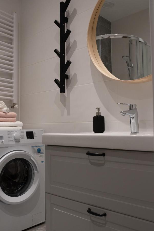 Апартаменти Apartament Magia Miasta Єленя-Ґура Екстер'єр фото